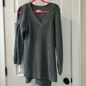 Love Riche Gray Chunky Knit V-Neck Sweater Size Small